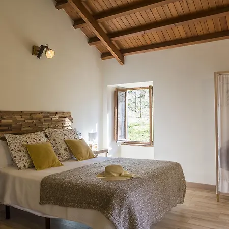 Semesterbostad Casas Del Molino - Muinos Do Mainzoso Paderne (A Coruna)